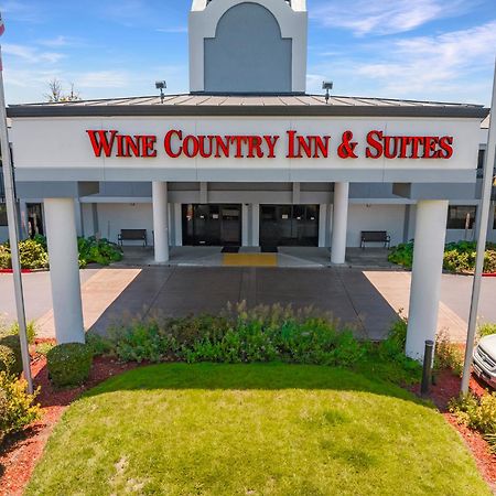 Best Western Plus Wine Country Inn & Suites Санта Роза Екстериор снимка